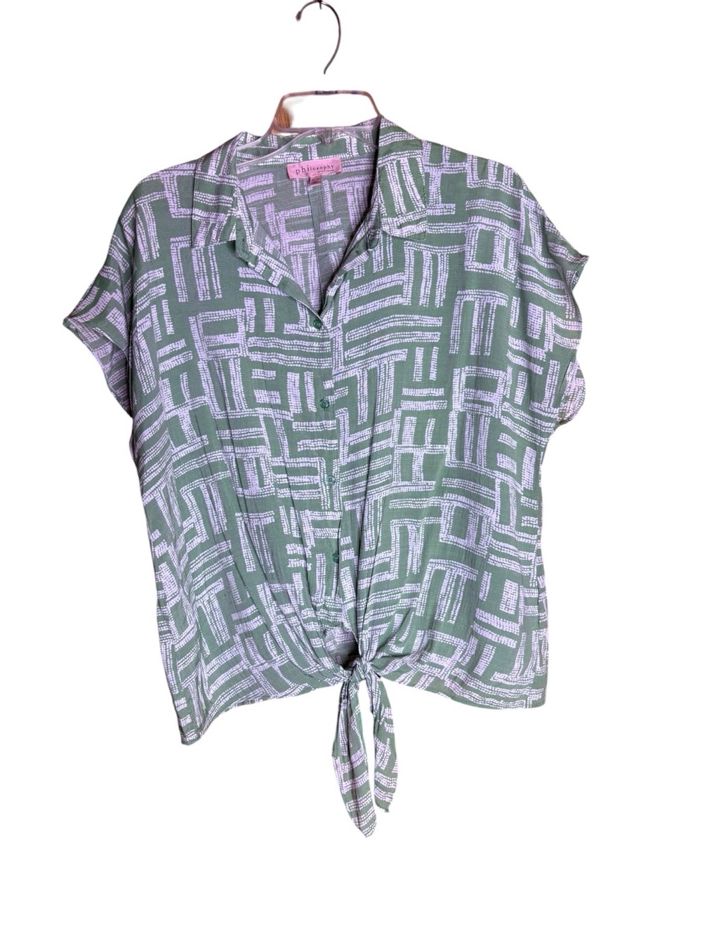 Philosophy Republic Clothing XL Green Geometric Tie Front Button Blouse